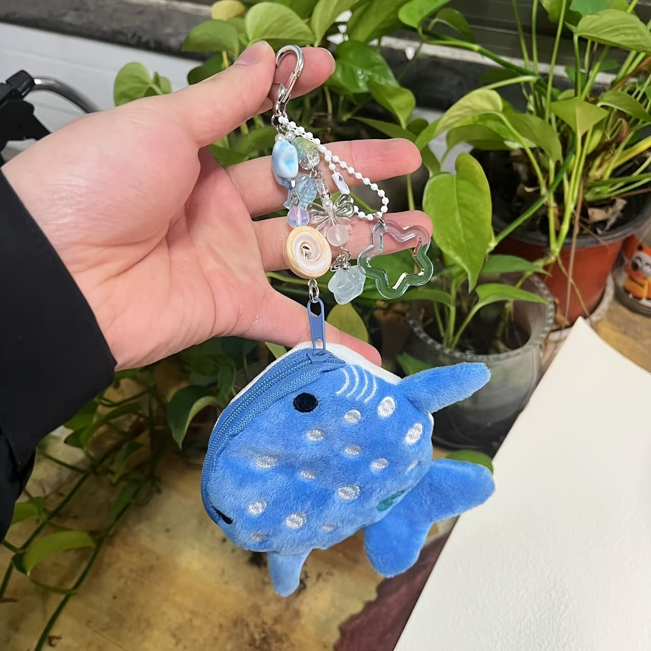 Cartoon Style Handmade Ocean-Themed Whale Shark Coin Purse with Beaded Keychain, Zip Closure, Polyurethane Lining, and Zip Pocket - Perfect Valentine'S Day Gift for Girls